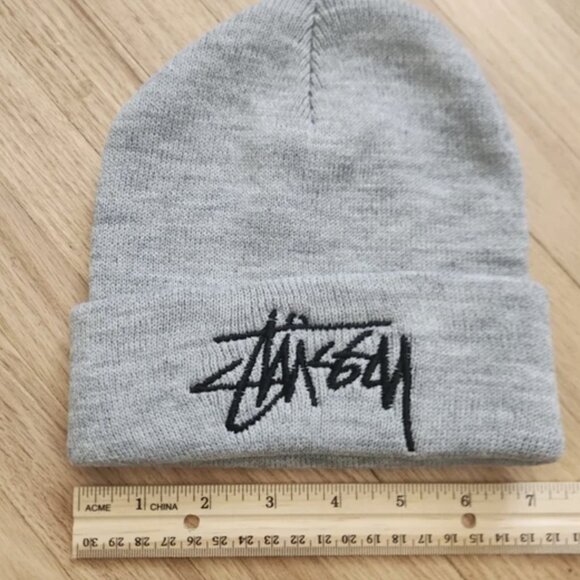 Stussy Cuff Stock Beanie - GREY HEATHER - Picture 2 of 3